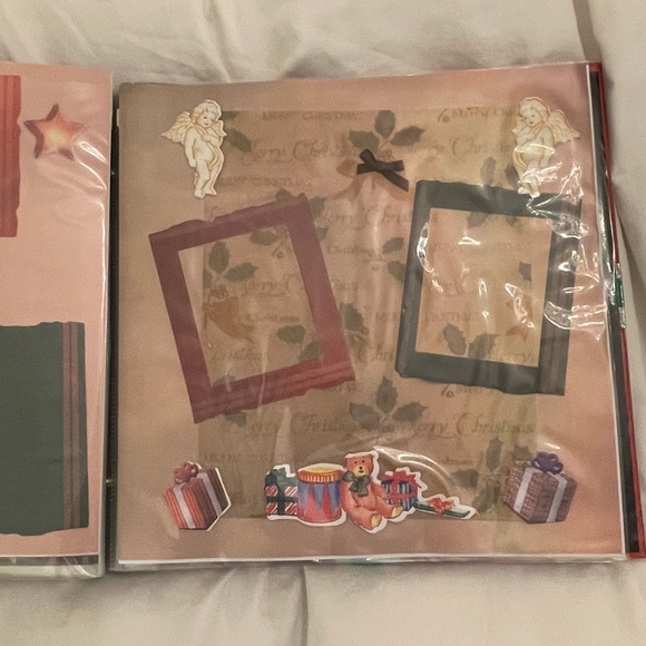Pre-designed Holiday Scrapbook Album - Picture 5 of 9